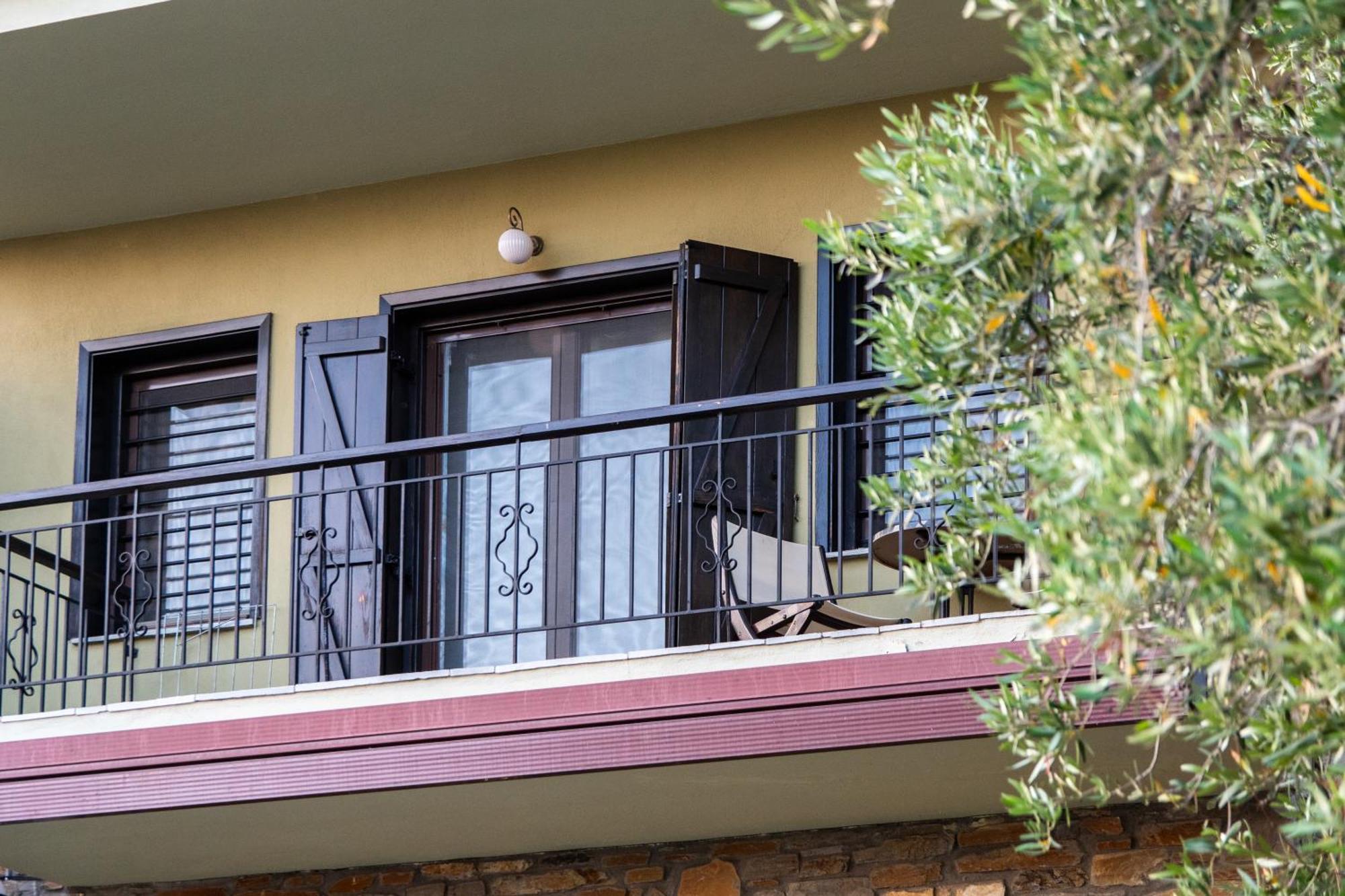 Oreiades Guesthouse Parthenón エクステリア 写真