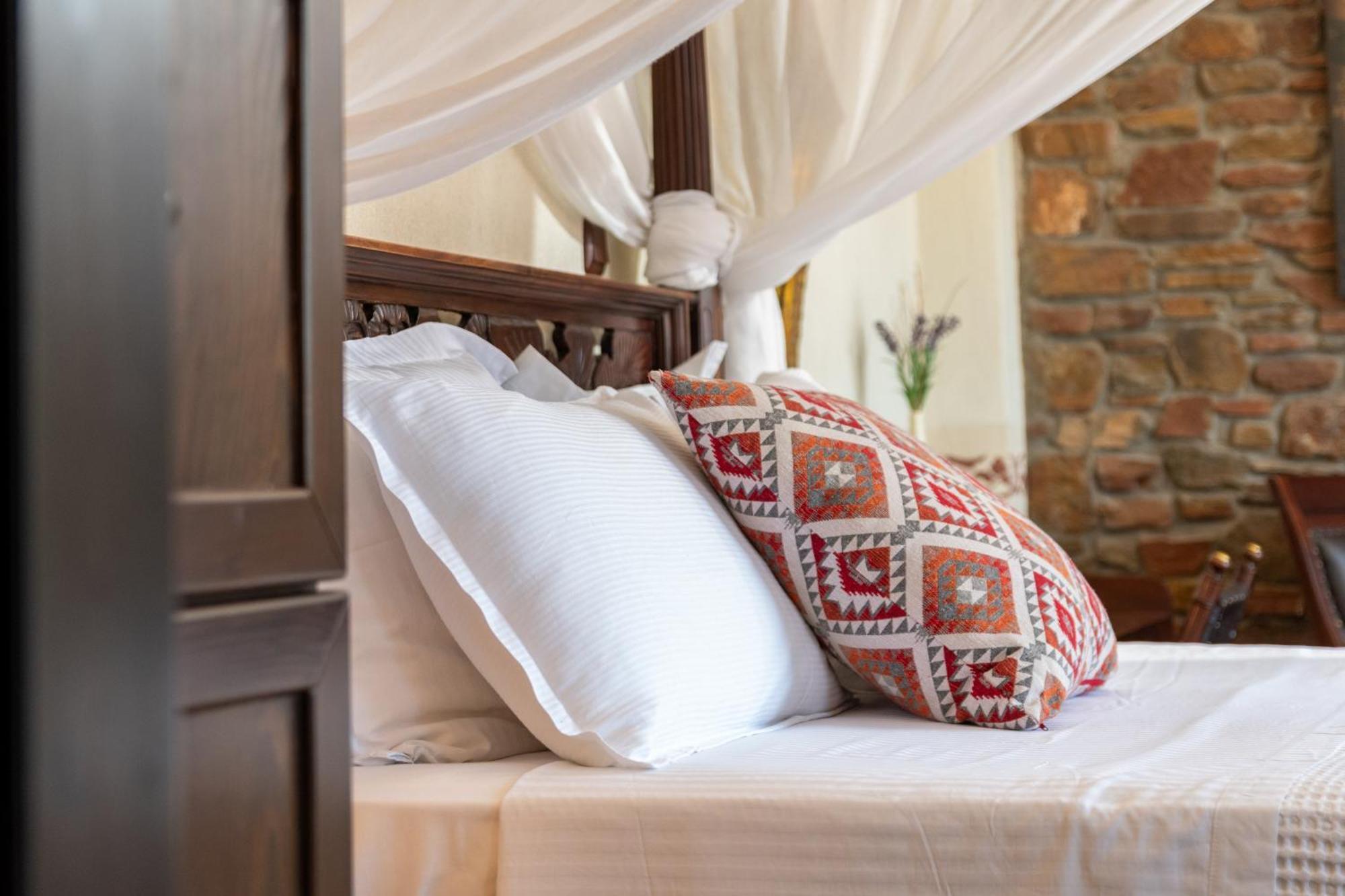 Oreiades Guesthouse Parthenón エクステリア 写真