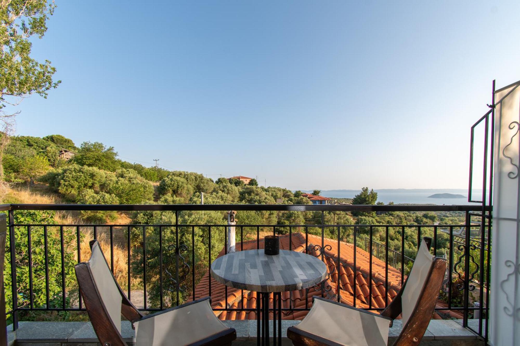 Oreiades Guesthouse Parthenón エクステリア 写真