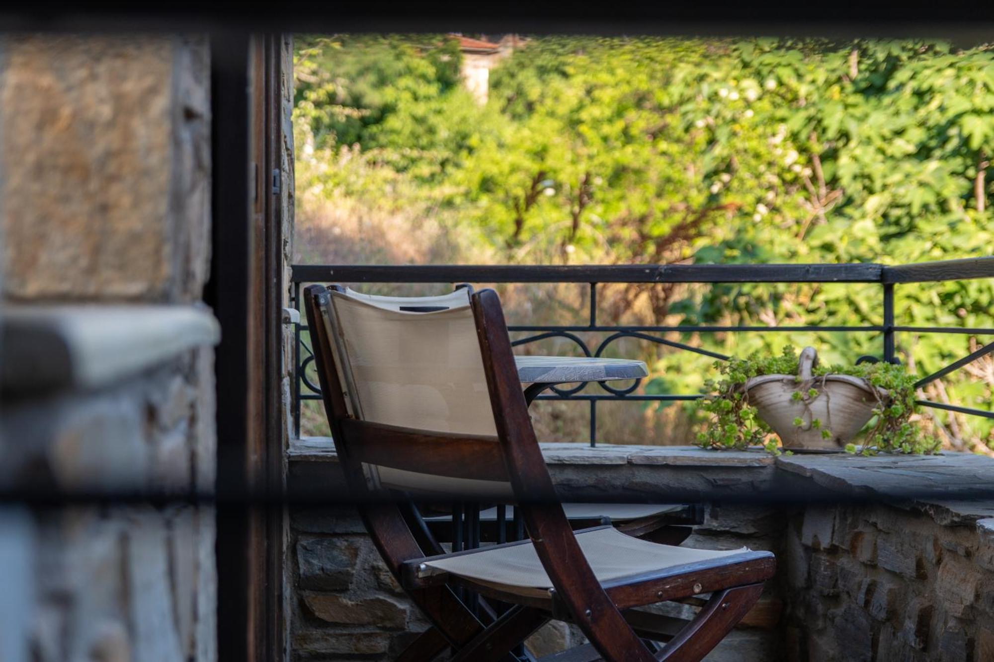 Oreiades Guesthouse Parthenón エクステリア 写真