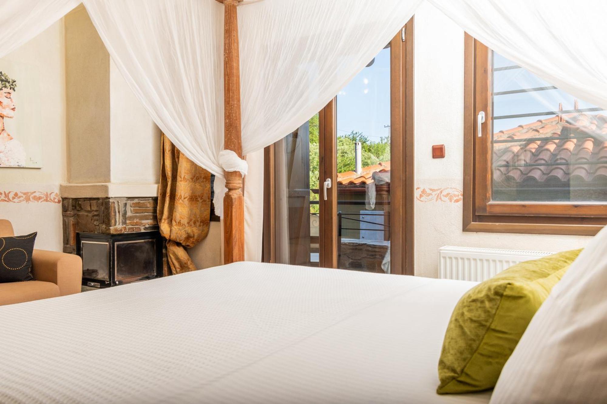 Oreiades Guesthouse Parthenón エクステリア 写真