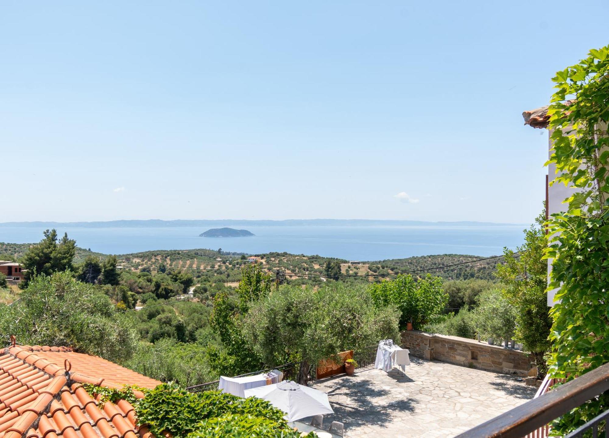 Oreiades Guesthouse Parthenón エクステリア 写真