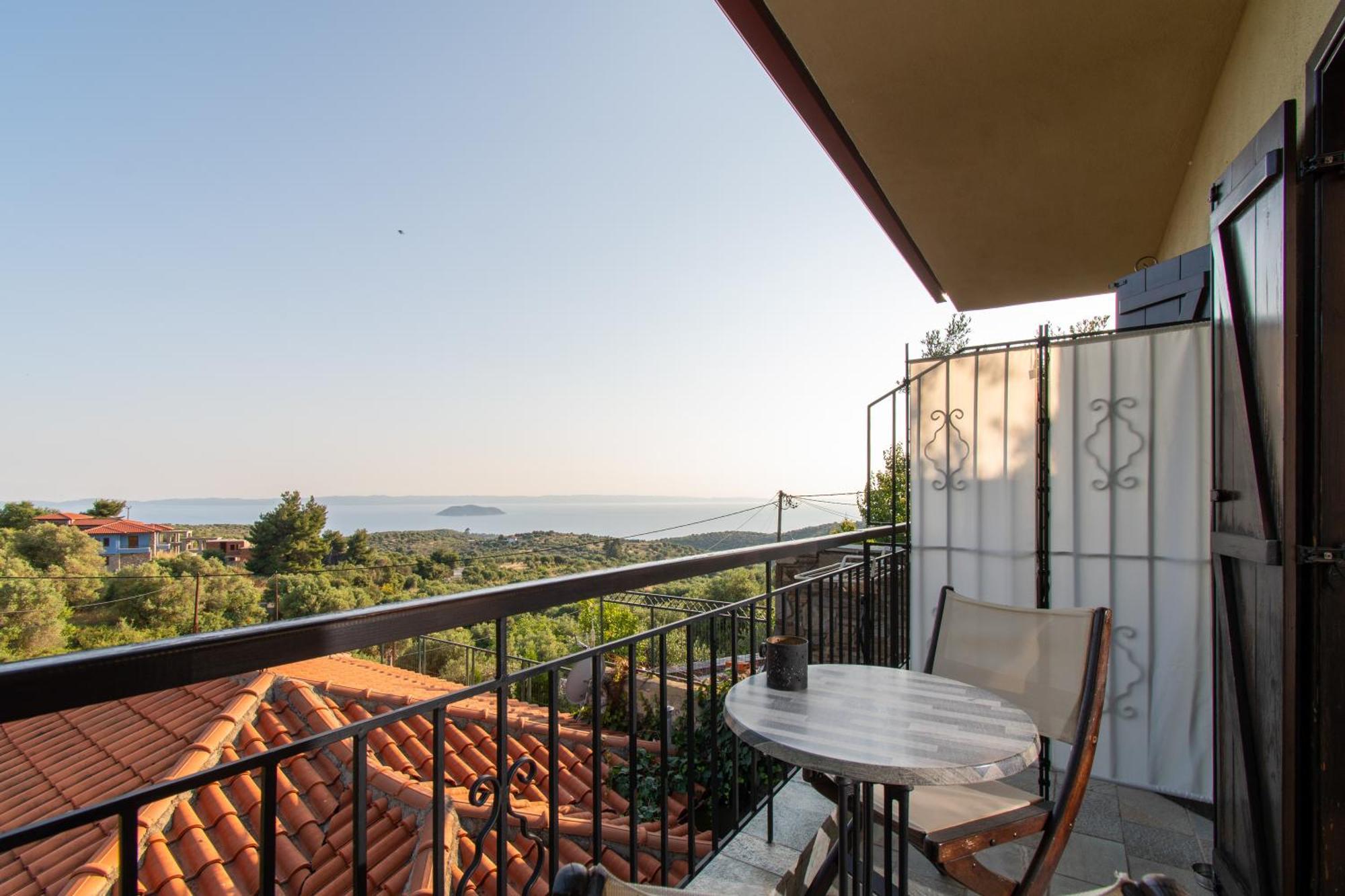 Oreiades Guesthouse Parthenón エクステリア 写真