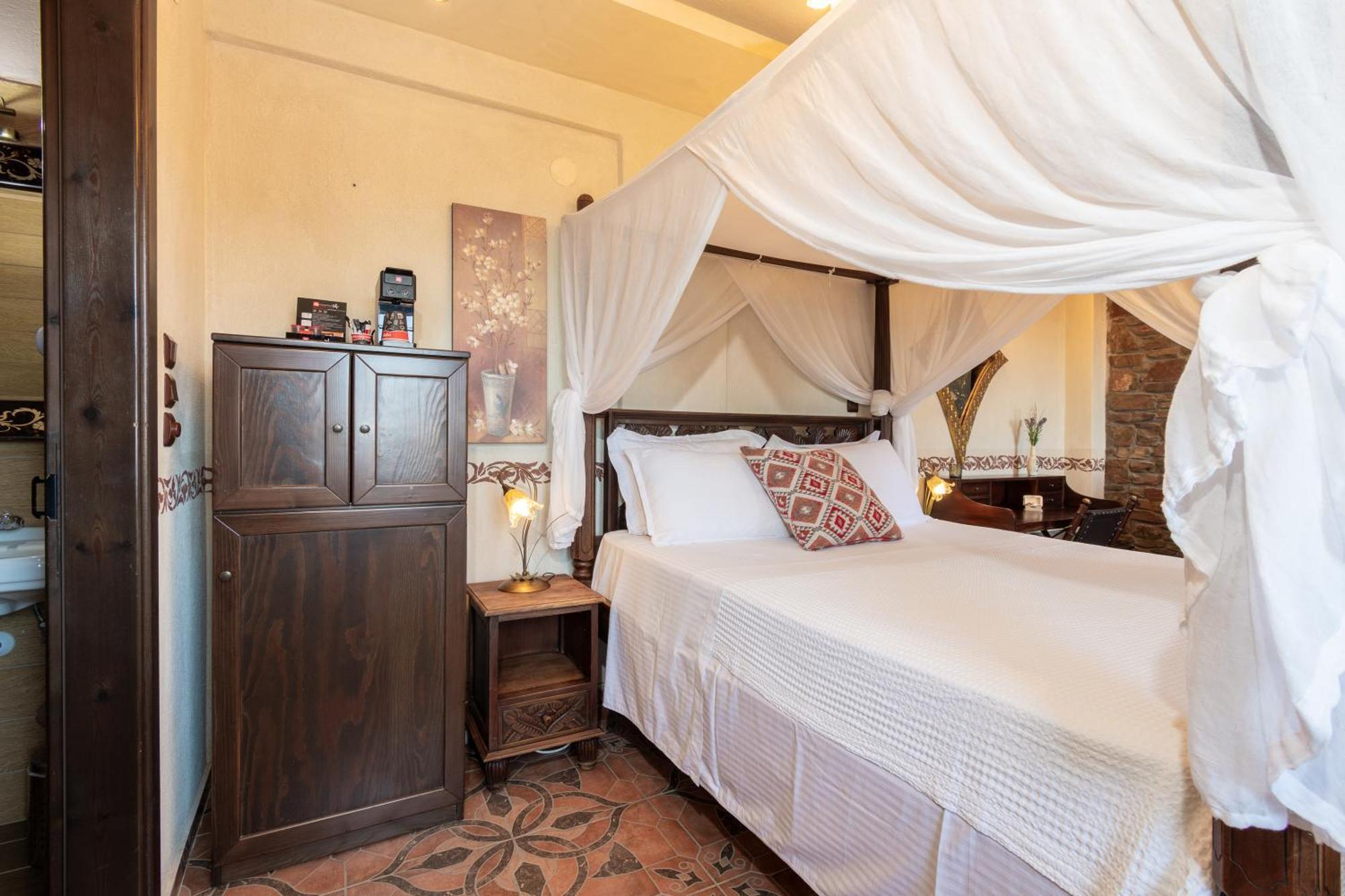 Oreiades Guesthouse Parthenón エクステリア 写真