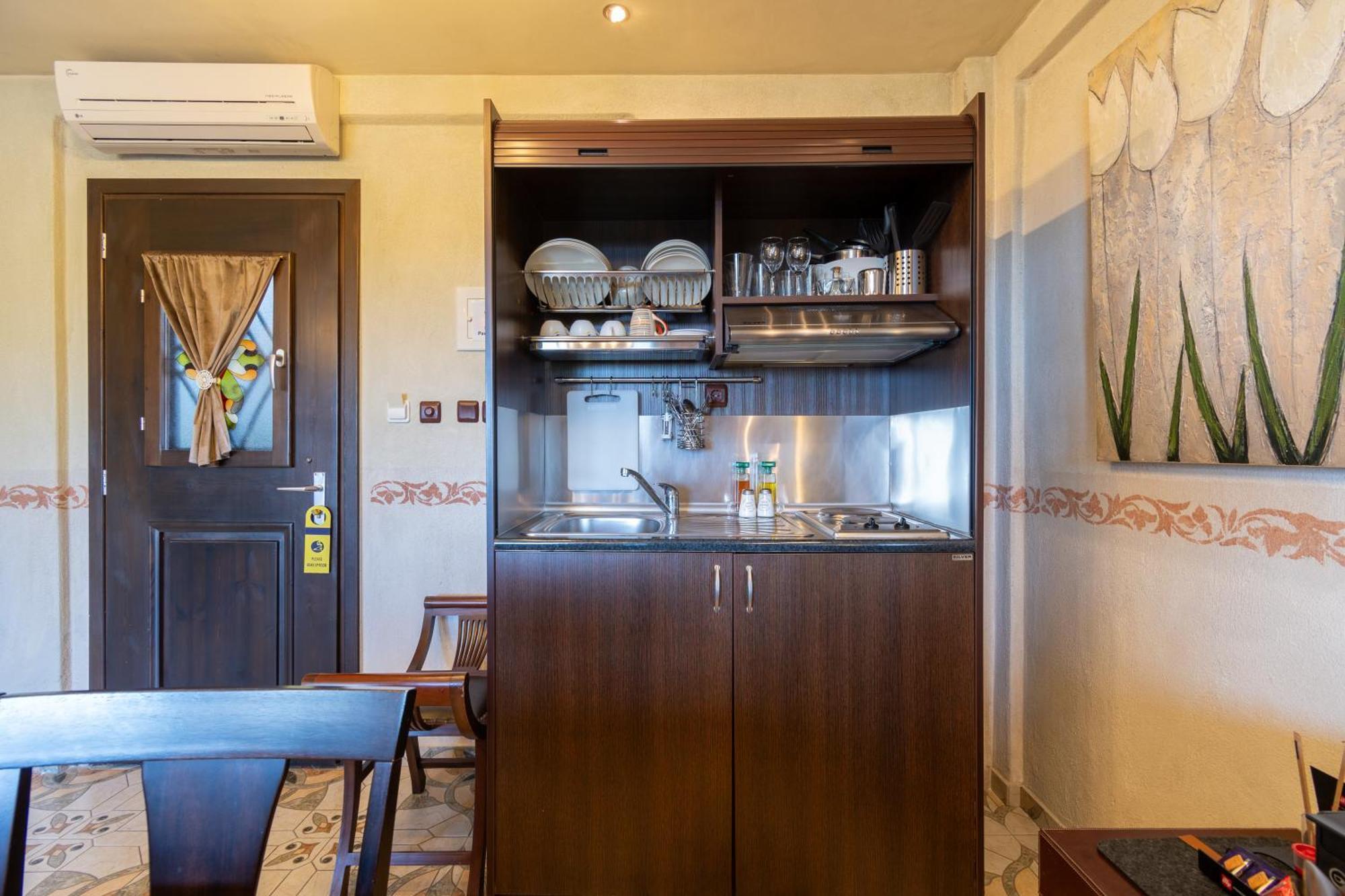 Oreiades Guesthouse Parthenón エクステリア 写真