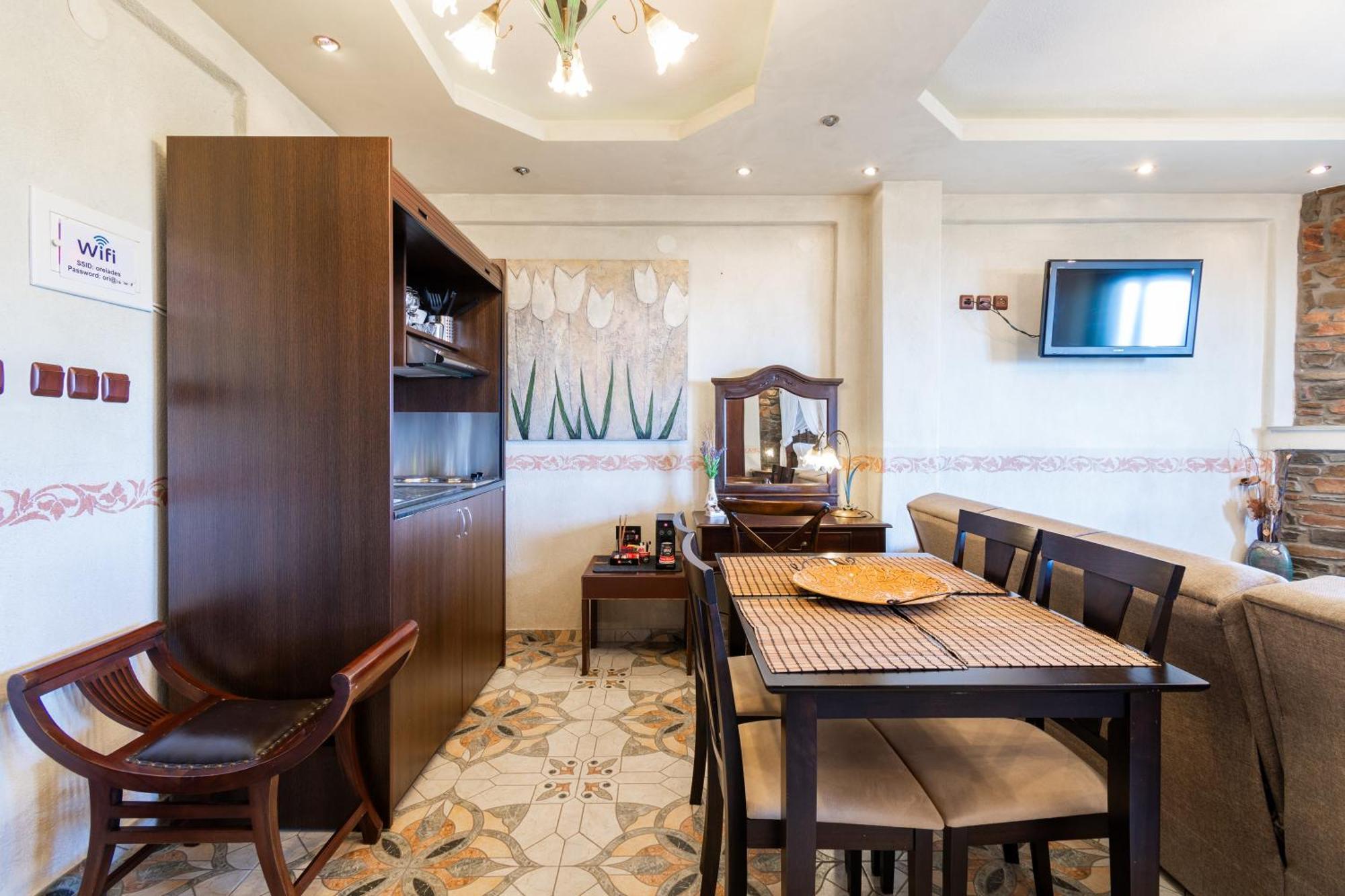 Oreiades Guesthouse Parthenón エクステリア 写真